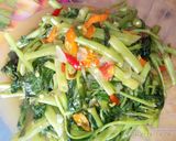 Foto langkah ke 2 dari resep Tumis kangkung.