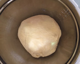Foto langkah ke 3 dari resep Overnight soft bread.
