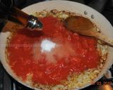 A picture of step 2 of Stuffed whole cabbage.