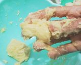Foto langkah ke 5 dari resep Onde-onde Ketawa Keju, renyah n empuk.