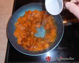 Φωτογραφία βήματος 8 της συνταγής “Carrot Pizza”, με gouda και κόκκινο κρεμμύδι