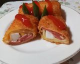 Foto langkah ke 5 dari resep Risol Sosis Telur Mayo.