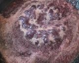 A picture of step 3 of Black Grapes Jam.