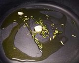 A picture of step 1 of Tagliatelle e ceci toscana.