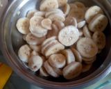 A picture of step 4 of Mixed fruit raita.