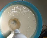 Foto langkah ke 1 dari resep Bolu Kukus Ubi Ungu.