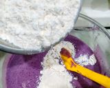 Foto langkah ke 7 dari resep Bolu Kukus Ubi Ungu.