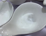 A picture of step 2 of Nigerian Sharwama.