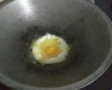 Foto langkah ke 2 dari resep Nasi Goreng Double Protein.