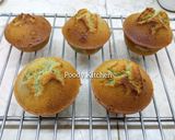 Foto langkah ke 7 dari resep Matcha Financier with Strawberry Cream Cheese.