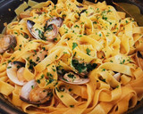 Foto del paso 5 de la receta: Fettuccine alle vongole rosso
