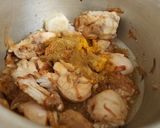 A picture of step 3 of Simple chicken Aloo shorba.