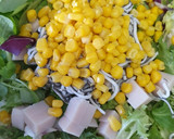 Foto del paso 2 de la receta: Ensalada con pollo empanado