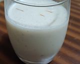 A picture of step 3 of Cransberry lassi.