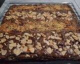 Foto langkah ke 5 dari resep Fudgy Brownies almond cheese.