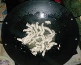 A picture of step 1 of Suya-spiced pasta stir-fry.