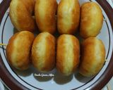 Foto langkah ke 5 dari resep Donat Empuk Tanpa Ulen Bukan metode Autolysis.