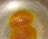 Foto del paso 2 de la receta: Pollo caramelizado al ají topito de la casa