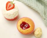 A picture of step 19 of Victoria Sandwich Cupcakes.