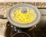 Foto del paso 2 de la receta: “Pudín con manzana y coco” (“Pudding with apple and coconut”)