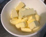 Une image de l'étape 2 de Gâteau léger aux prunes d'ente et vanille.