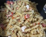 Foto langkah ke 4 dari resep Fusilli aglio e olio.
