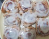 A picture of step 6 of Cinnamon roll.