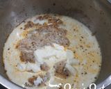 A picture of step 2 of Cheesy Fettuccine.