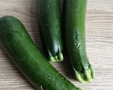 Une image de l'étape 1 de Velouté courgette🥒parmesan🧀🌰noisettes 🥣.