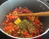 Foto del paso 2 de la receta: Salsa vegetariana de tomates y callampas secas