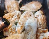 Foto del paso 3 de la receta: Pechugas al verdeo en la Planchetta ¡Mega fáciles y rápidas!