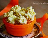 Foto langkah ke 3 dari resep Kue sagu ala chef Lidya.
