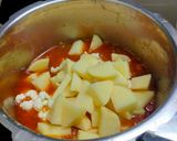 A picture of step 3 of Butter Paav Bhaji in Cooker.