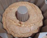Foto del paso 5 de la receta Bizcocho de helado de vainilla con nueces