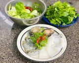 Hình bước làm 2 của món Mì Gói Hải Sản