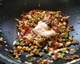 A picture of step 7 of Masala Veggies Bun.