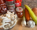 Foto langkah ke 1 dari resep Sautéed Shimeji Mushroom/ Tumis Jamur Shimeji.