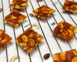 A picture of step 6 of Dry Fruits Chikki.