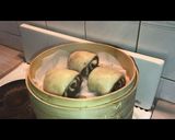 A picture of step 4 of Fried bao (mantao).