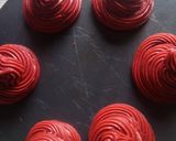 रेड वेलवेट चौक्स पेस्ट्री गुलकंद बासुंदी के साथ (Red Velvet Chaux Pastry with Gulkand Basundi) रेसिपी चरण 9 फोटो