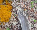 A picture of step 3 of Jain Whole Ragi and Rawa Upma.
