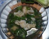 Foto langkah ke 5 dari resep Pangsit isi kuah bakso.