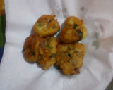 குழந்தை உணவு.உளுந்து வடை (Ulunthu vadai recipe in tamil) ரெசிபி ஸ்டேப் 3 புகைப்படம்