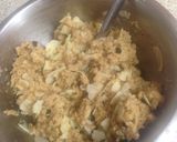 A picture of step 3 of Pork And Apple Stuffing.