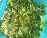 Foto del paso 2 de la receta: Medallones de cerdo, ensalada de verdolagas y "jugo verde"