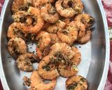 Une image de l'étape 3 de Gambas marinées à la plancha.
