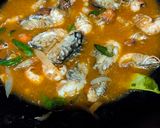 Foto langkah ke 3 dari resep Udang saos asam manis pedas.
