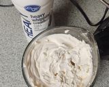 A picture of step 1 of 10 Minute Eggnog Pie.
