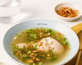 Foto langkah ke 7 dari resep Sup Ayam ala Pak Min Klaten.