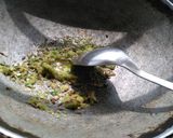A picture of step 2 of Stuffed Paratha.